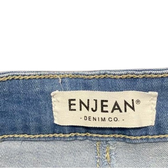 Double Button Closure Stretchy EnJean Denim Co. Jeans - Picture 6 of 12